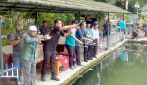 Wakil Bupati Sleman Syawalan dan Mancing Bersama Wartawan