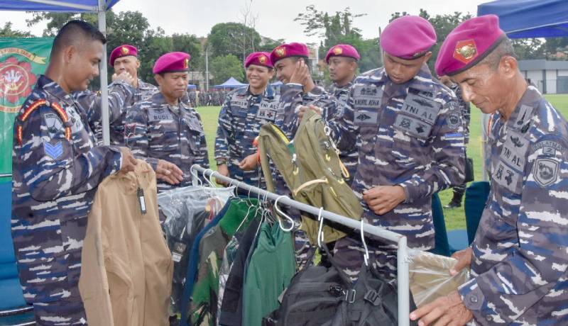 Stand Bazar Murah Kolatmar Diserbu Pembeli