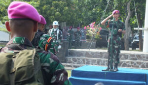 Dankolatmar Tutup Kursus Bintara Remaja Korps Marinir