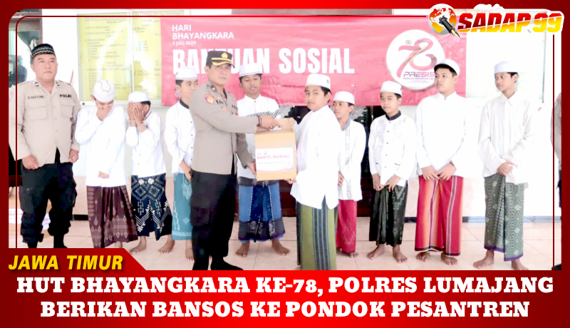 BERIKAN BANSOS KE PONDOK PESANTREN