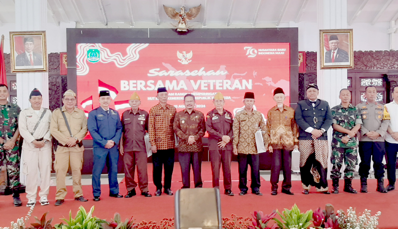 Perwira Puslatpurmar 3 Grati Hadiri Sarasehan Bersama Veteran