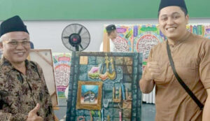 Juara Pertama Cabang Kaligrafi Kontemporer