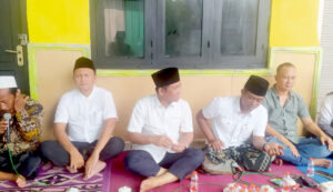 Cak Thoriq Sambangi Rumah Warga