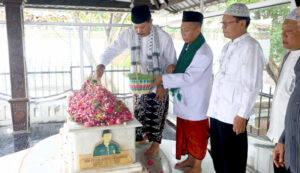 Cawali Nomor Urut 2, Maidi Ziarah ke Makam Leluhur di Nambangan Kidul