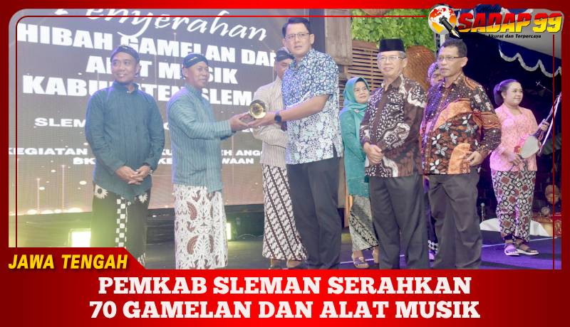 70 GAMELAN DAN ALAT MUSIK