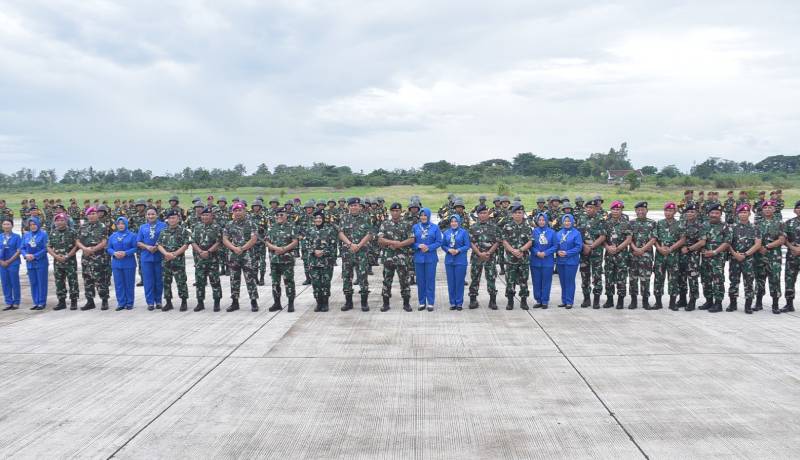 Upacara Wing Day Lattek Para Dasar Taruna AAL Tingkat IV Korps Marinir Angkatan Ke-70 TA. 2024