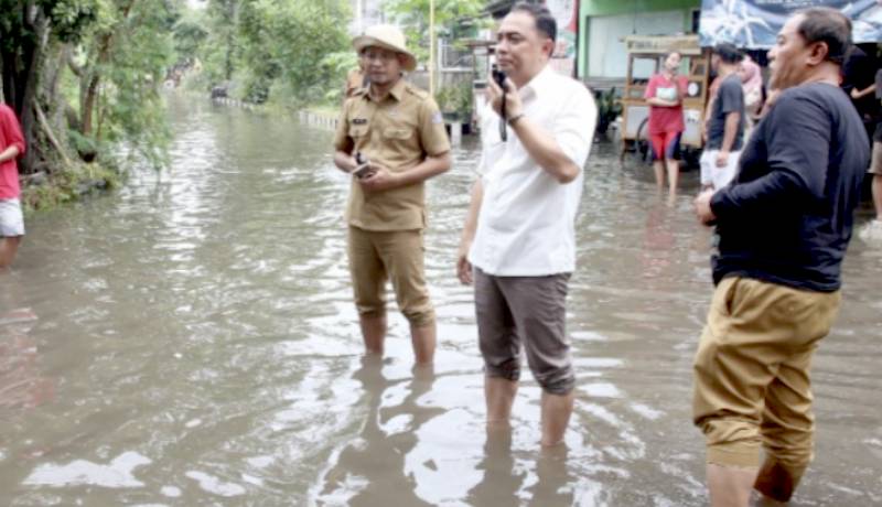 Penyelesaian Banjir di Surabaya Jadi Prioritas Pemkot 2025