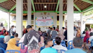 Penyerahan Sertifikat Tanah Program PTSL di Desa Kenongorejo Kecamatan Bringin