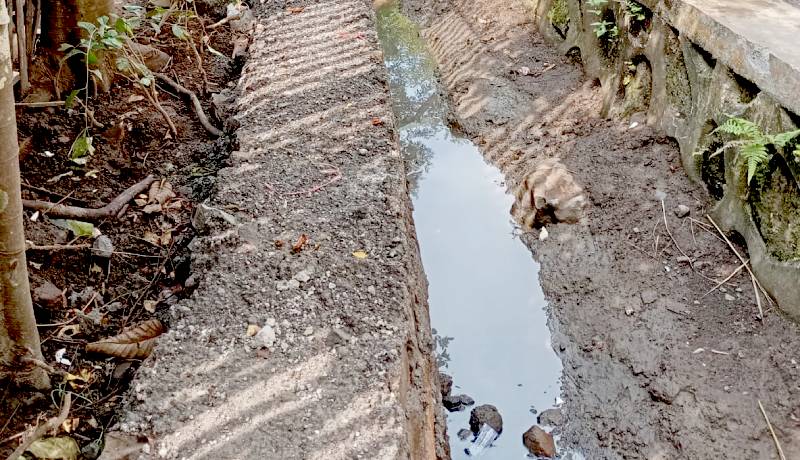 Proyek Saluran Irigasi di Dusun Suda Siluman Dipertanyakan Warga