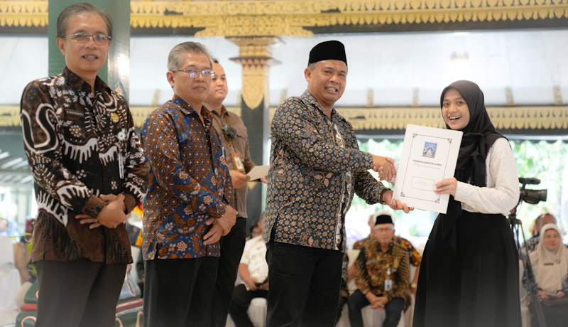 PSX_20250415_190528
