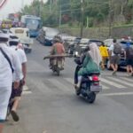Satlantas Polres Lumajang Amankan Arus Lalu Lintas Piodalan di Pura Mandhara Giri